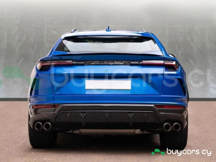 Lamborghini Urus Синий
