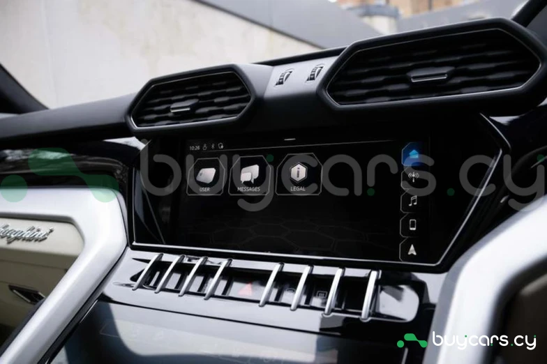 Lamborghini Urus Синий