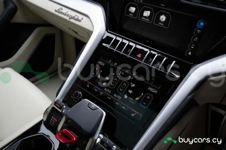 Lamborghini Urus Синий