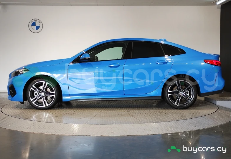 BMW 2 series Синий
