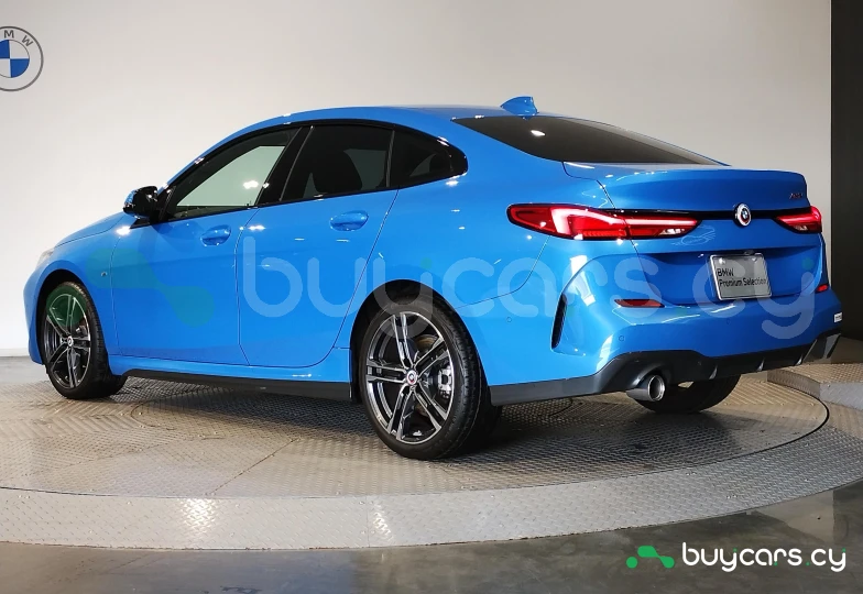 BMW 2 series Синий