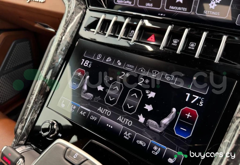 Lamborghini Urus Черный