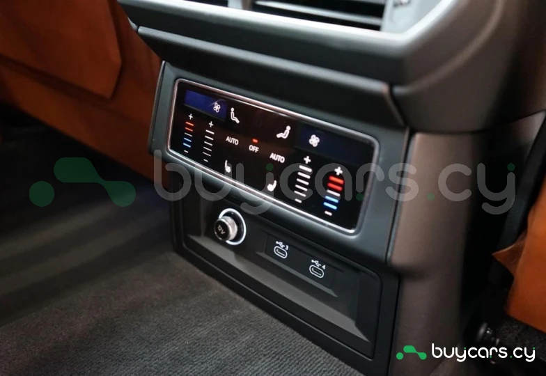 Lamborghini Urus Черный