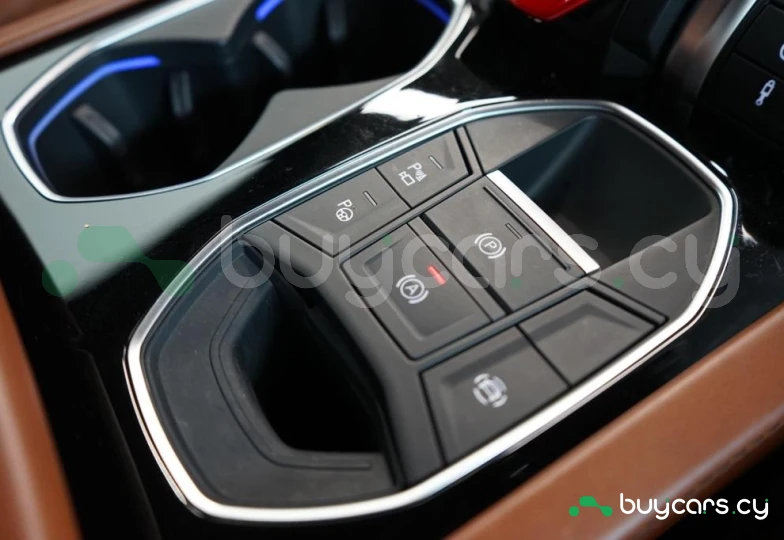 Lamborghini Urus Черный