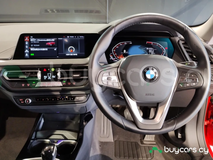 BMW 2 series Красный