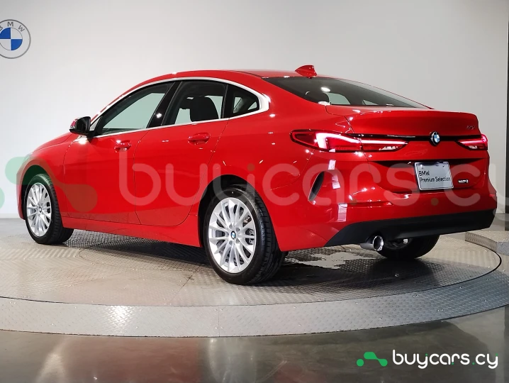 BMW 2 series Красный