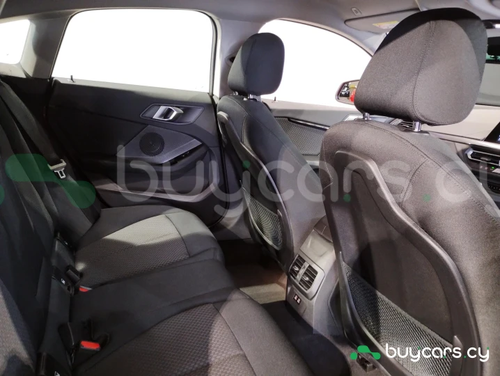 BMW 2 series Красный