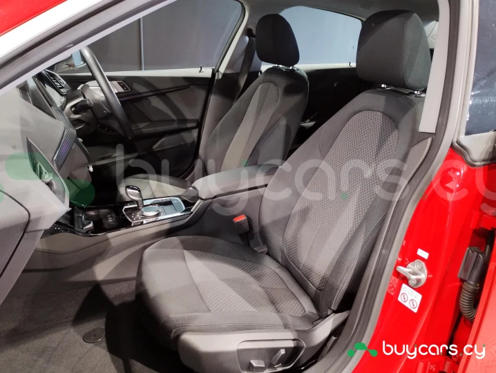 BMW 2 series Красный