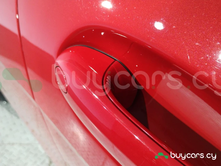 BMW 2 series Красный