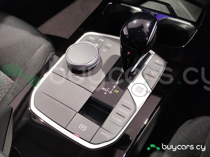 BMW 2 series Красный