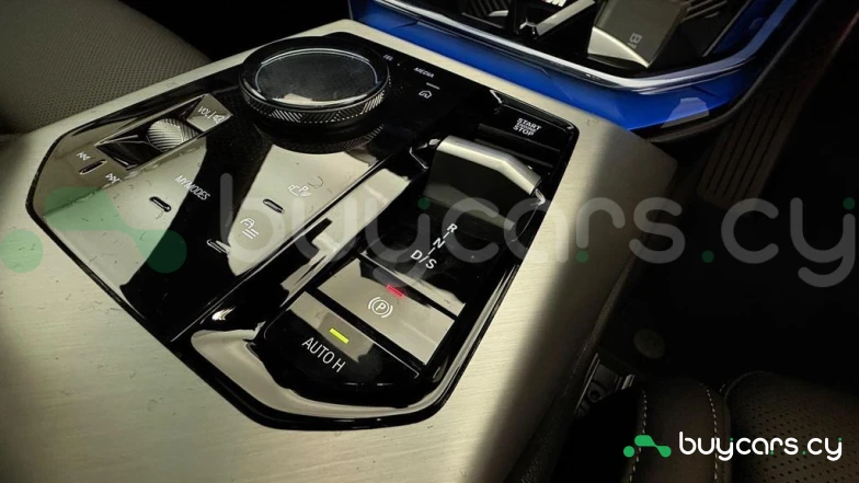 BMW X3 Красный