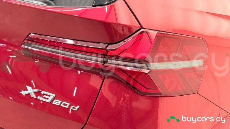 BMW X3 Красный