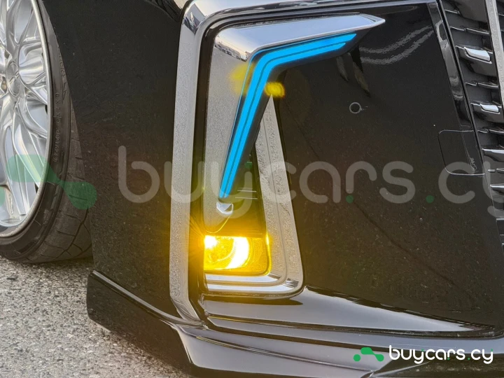 Toyota Alphard Black