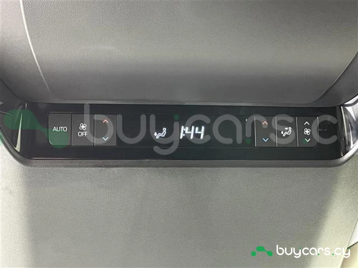 Toyota Alphard White