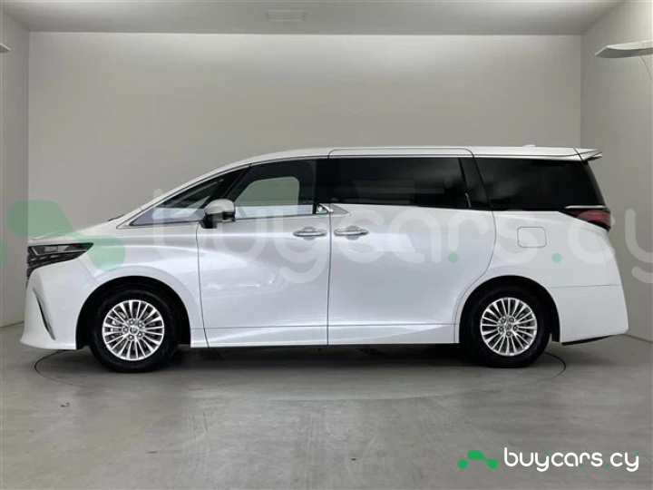 Toyota Alphard White