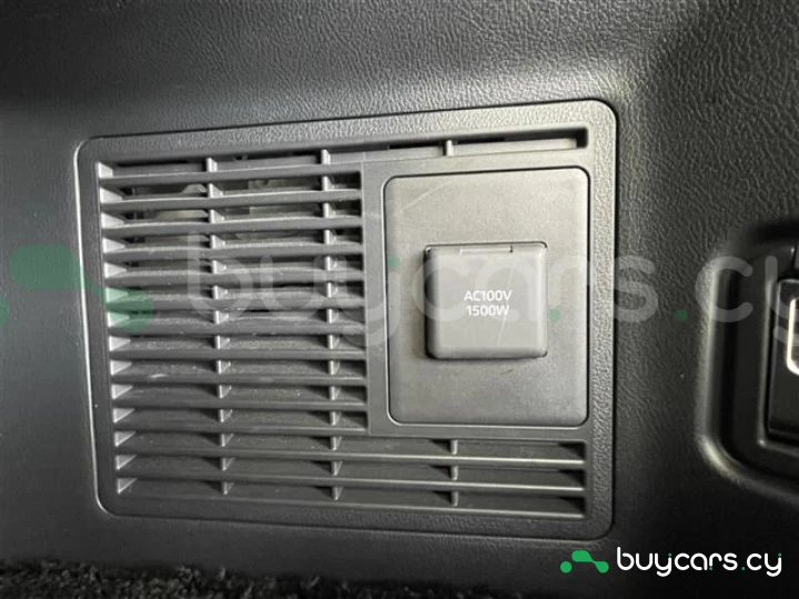 Toyota Alphard White