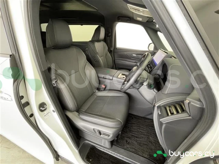 Toyota Alphard White