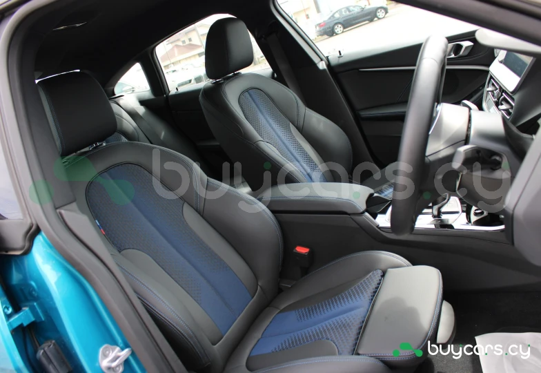 BMW 2 series Бирюзовый