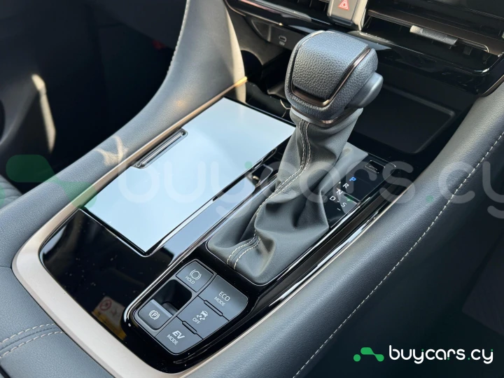 Toyota Alphard Black