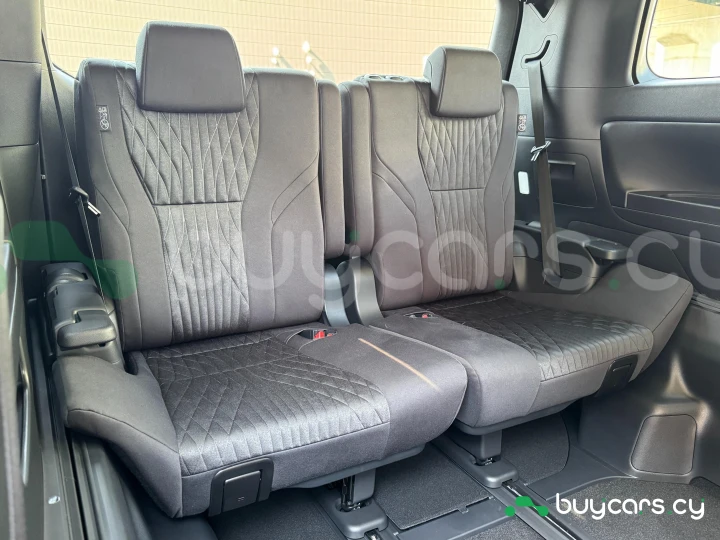 Toyota Alphard Black