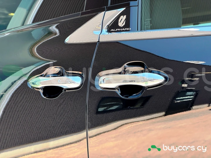 Toyota Alphard Black