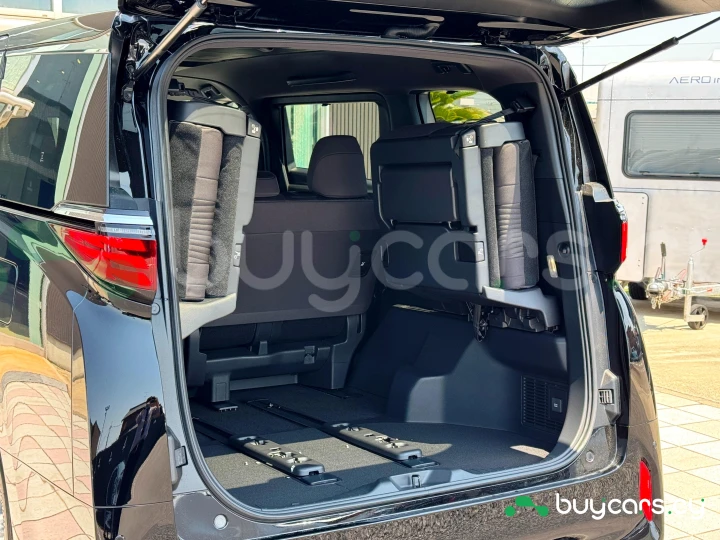 Toyota Alphard Black