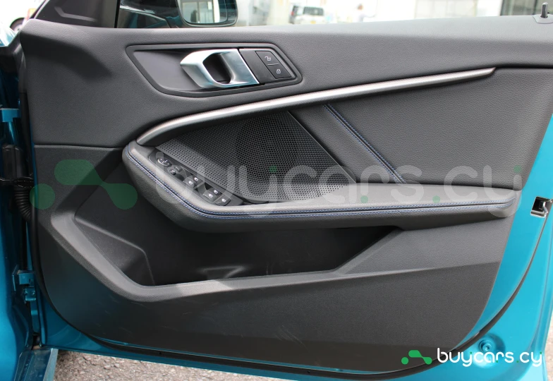 BMW 2 series Бирюзовый