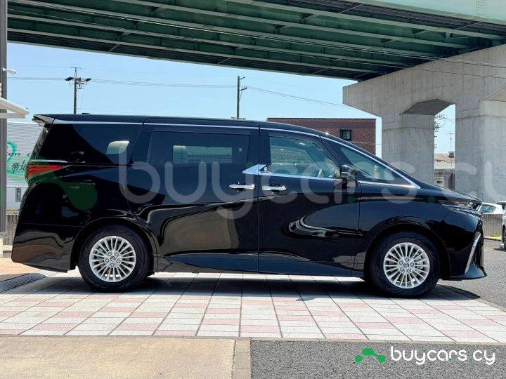 Toyota Alphard Black