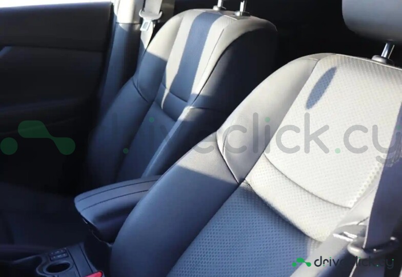 Nissan X-Trail Белый