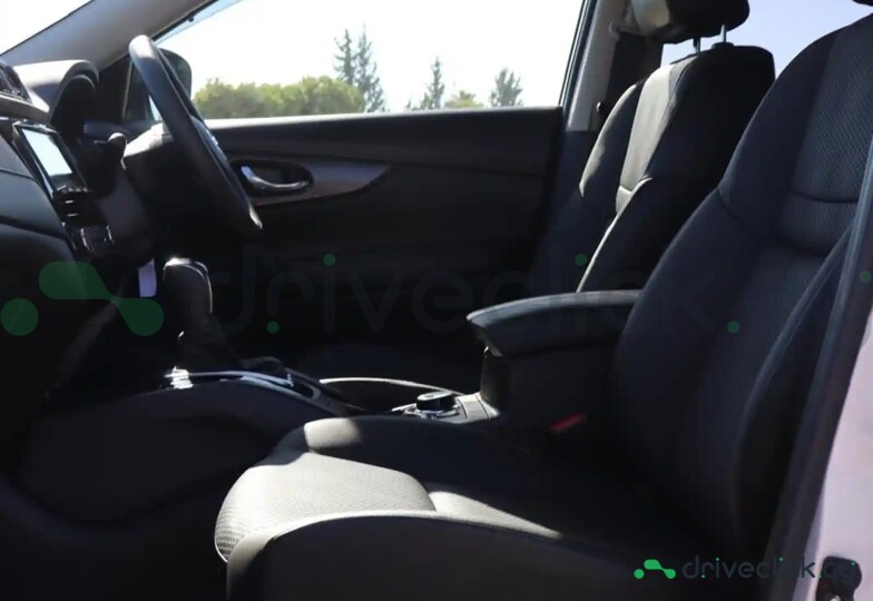 Nissan X-Trail Серый