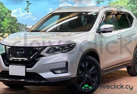 Nissan X-Trail Серый
