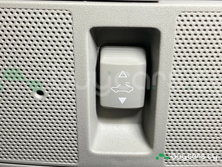 Nissan Skyline Black