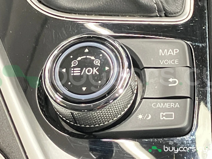 Nissan Skyline Белый