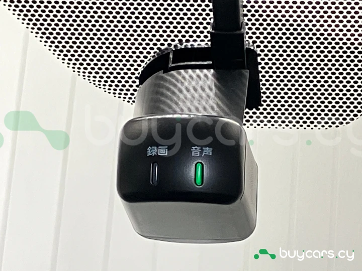 Nissan Skyline Белый