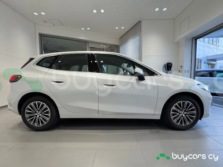 BMW 2 series Белый