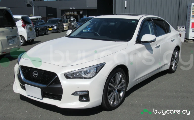 Nissan Skyline Белый