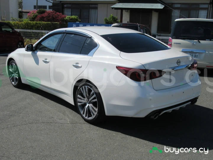 Nissan Skyline Белый