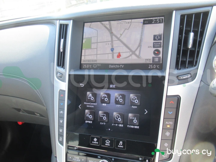 Nissan Skyline Белый