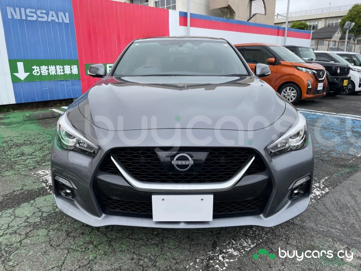 Nissan Skyline Серый