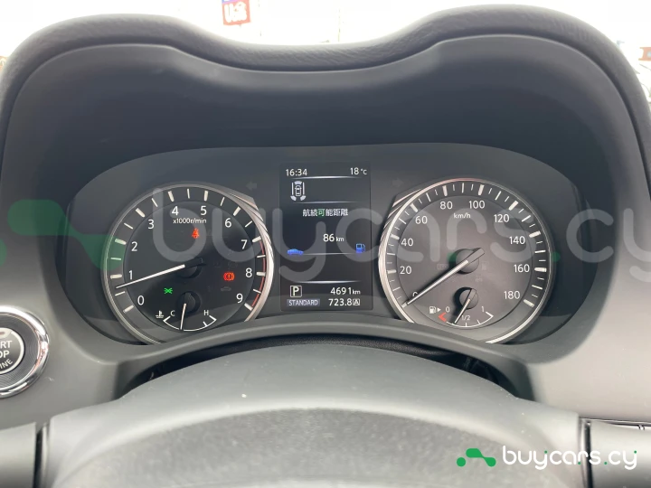 Nissan Skyline Серый