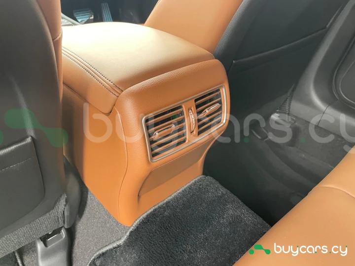 Nissan Skyline Серый