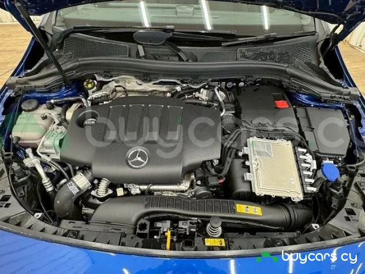 Mercedes B-class Blue