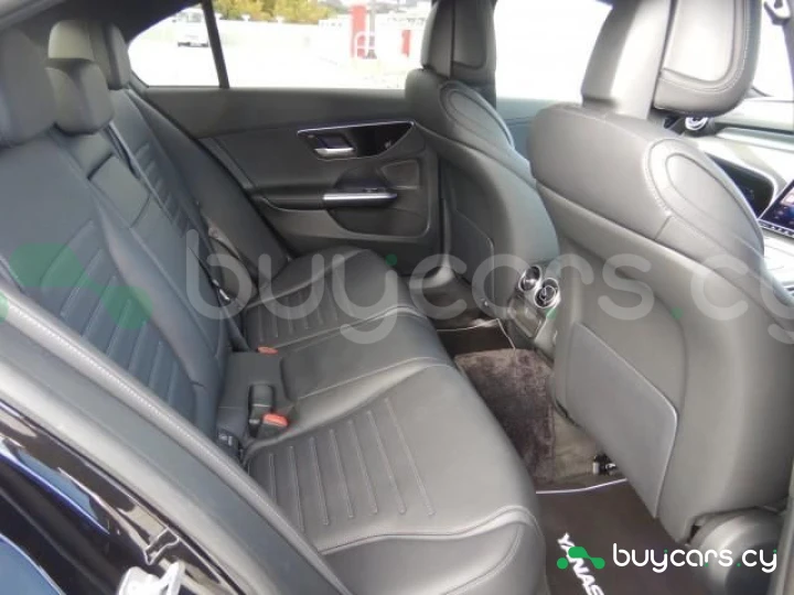 Mercedes C-class Черный