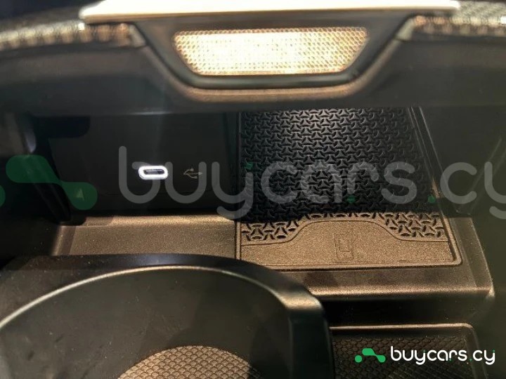 Mercedes C-class Grey