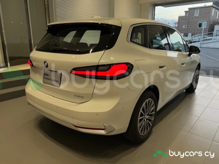 BMW 2 series Белый