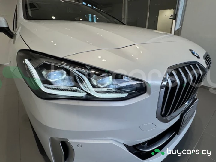 BMW 2 series Белый