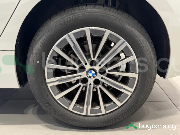 BMW 2 series Белый