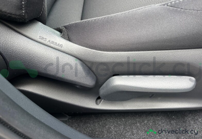 Toyota Harrier Черный