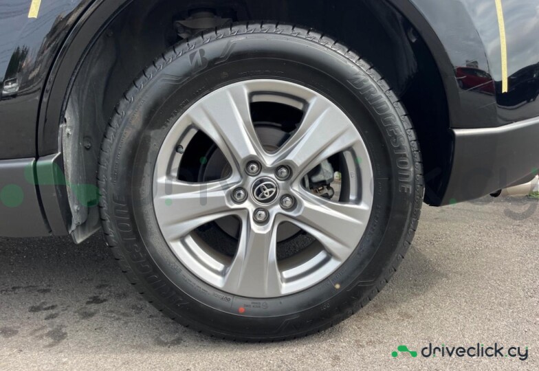 Toyota Harrier Черный