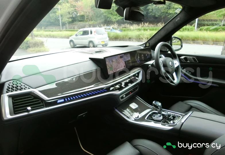 BMW ALPINA XB7 Белый